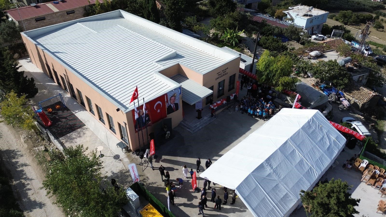 Türk Eğitim Vakfı ve PwC Türkiye'den Hatay'a eğitimde büyük destek: İki yeni okul açıldı-1356 etkinliği yapıldı